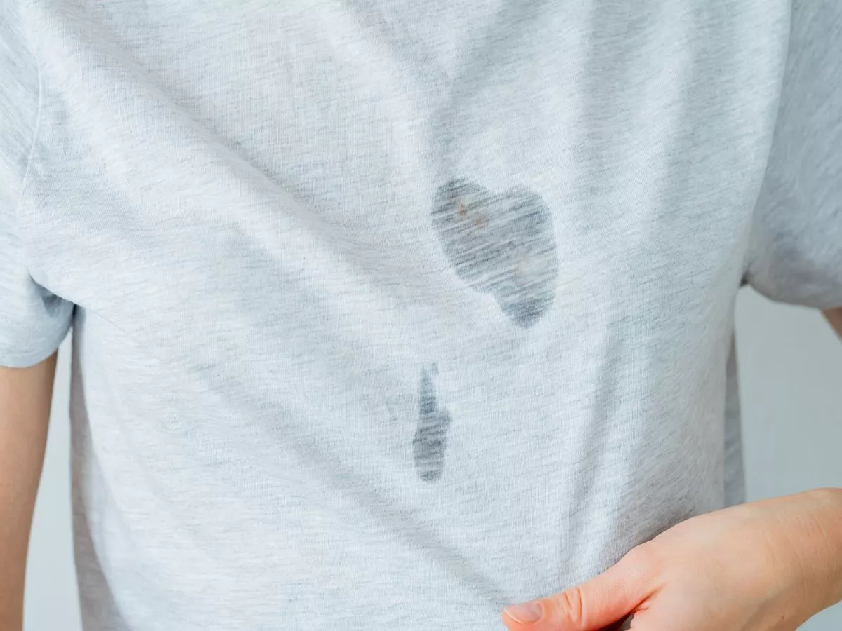 'Genius' 93p hack to get rid of oil stains on clothes with no washing needed