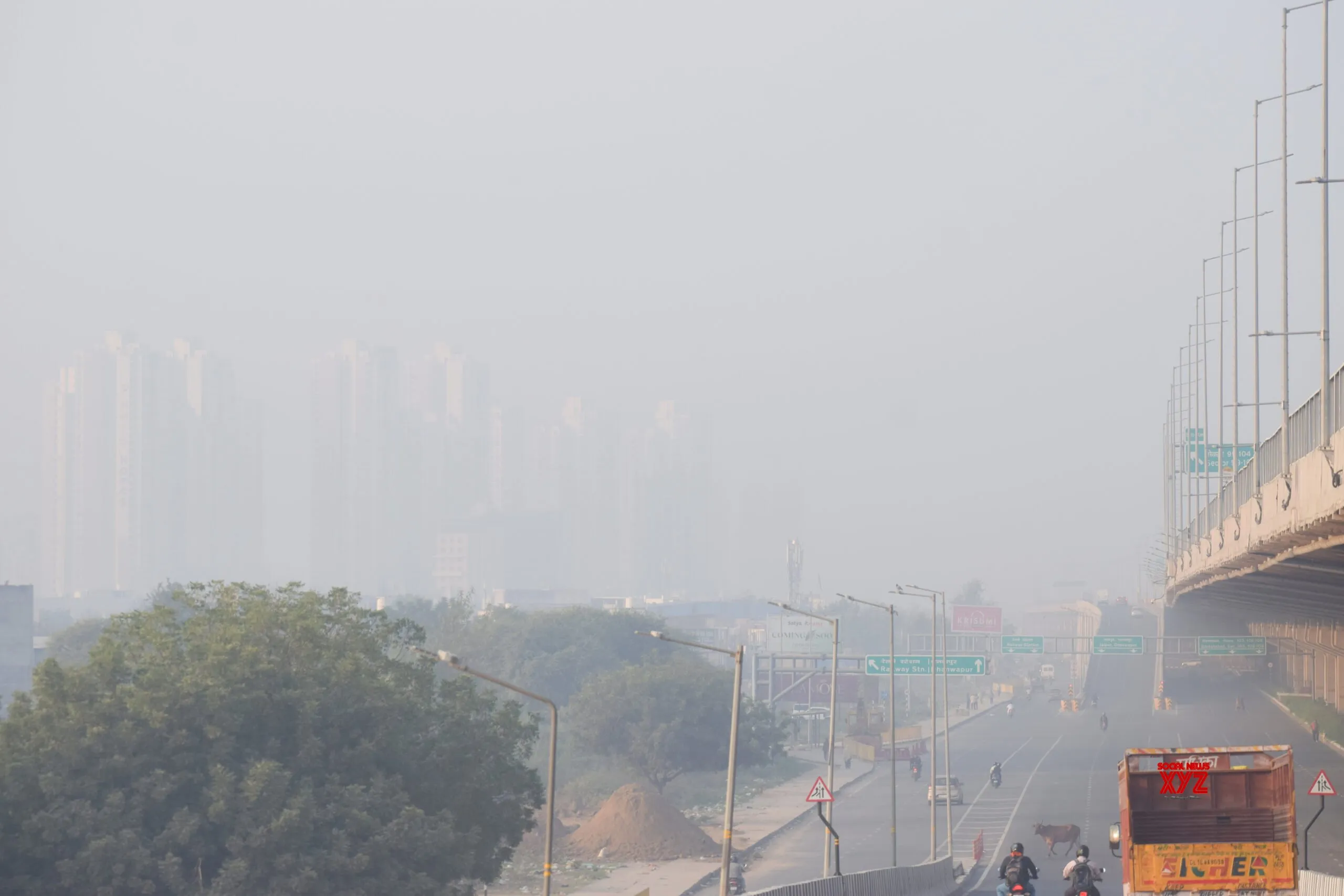 Gurugram: Dwarka Expressway shrouded in pollution #Gallery