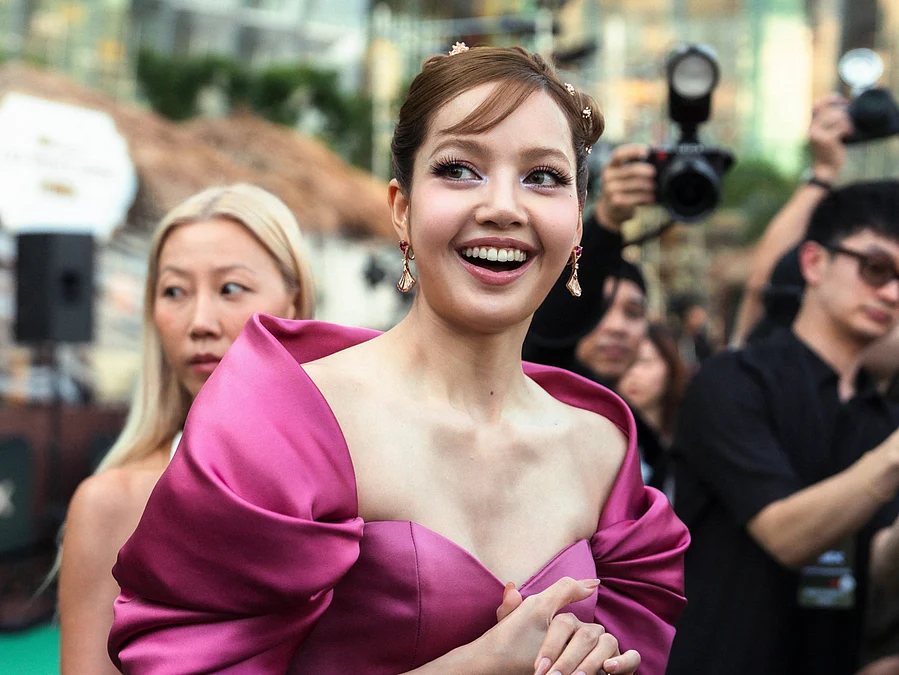 Blackpink’s Lisa eyes Rapunzel role for  Disney’s Tangled live-action, fans cheer for the 'real princess'