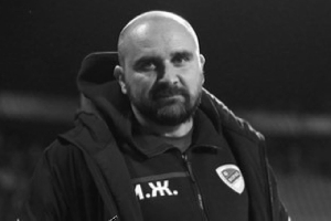 Serbian Super League coach Mladen Žižović dies after collapsing on touchline