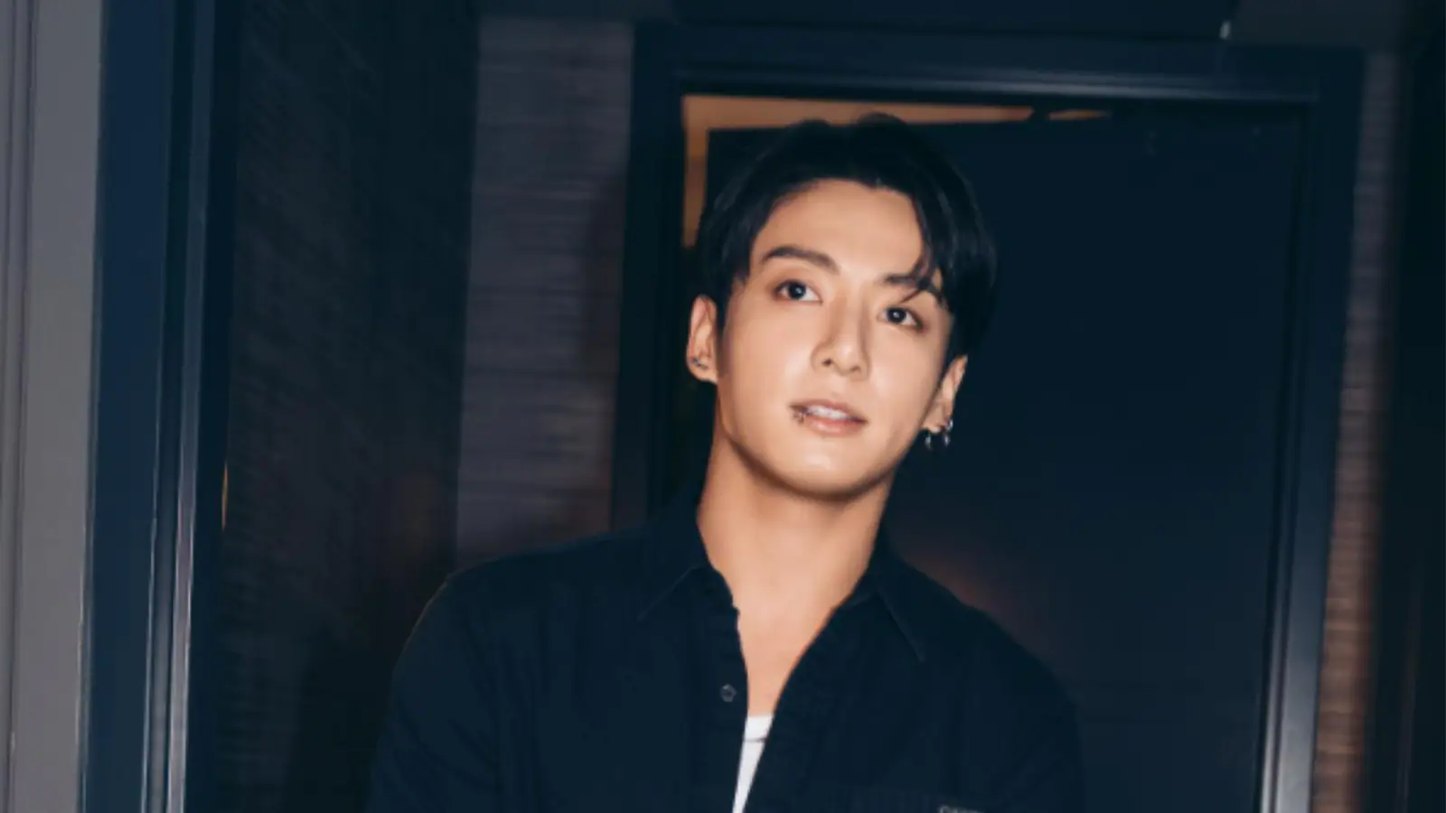 BTS’ Jungkook Coming To India? ARMY Spots Clues In GOLDEN-Themed Teaser