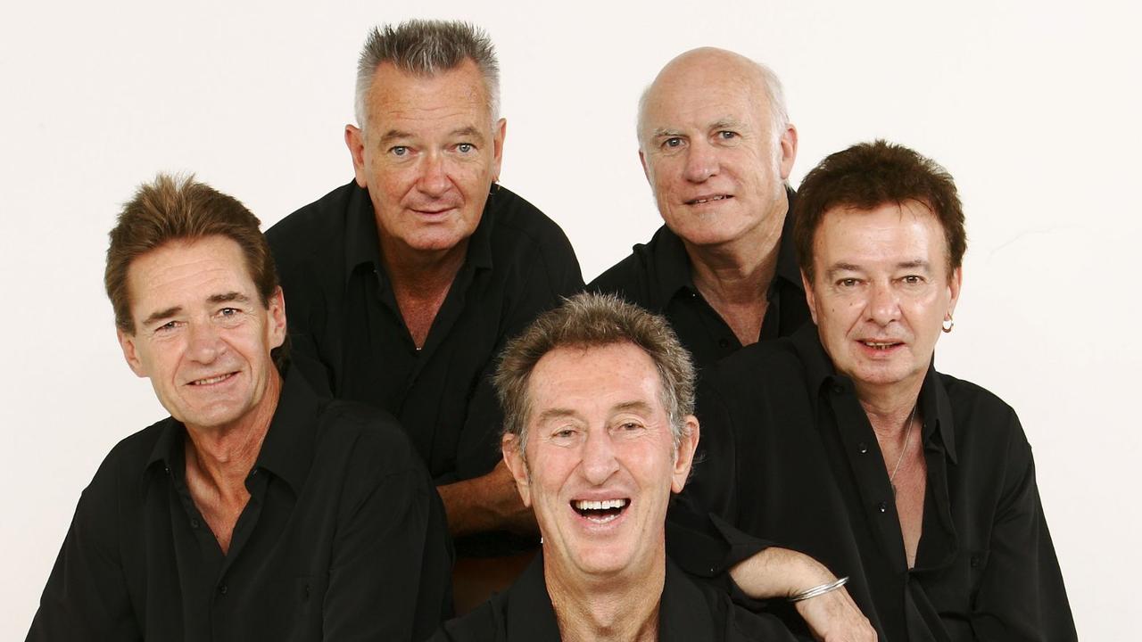 Iconic Australian singer tragically dies