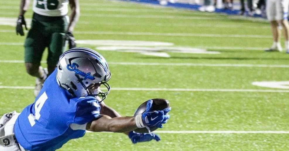 Michael Bennett, Isaac Torres are players of the week