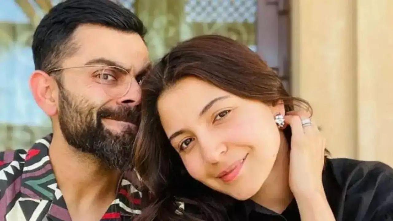 Anushka Sharma Called 'Truly Hilarious Woman' By Netizens As She Likes Reel About Supporting Virat Kohli 'During His Downfall'