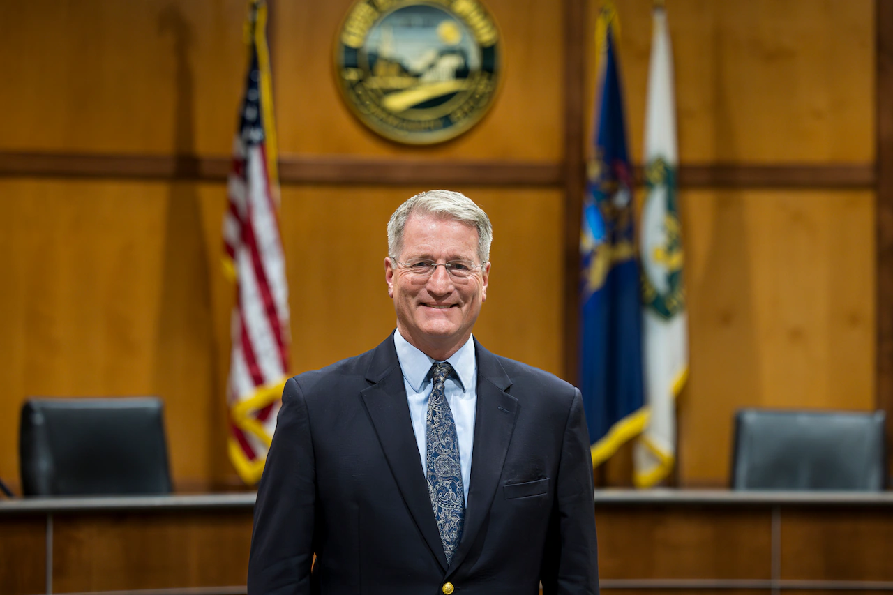 Kentwood voters reelect mayor for fourth term