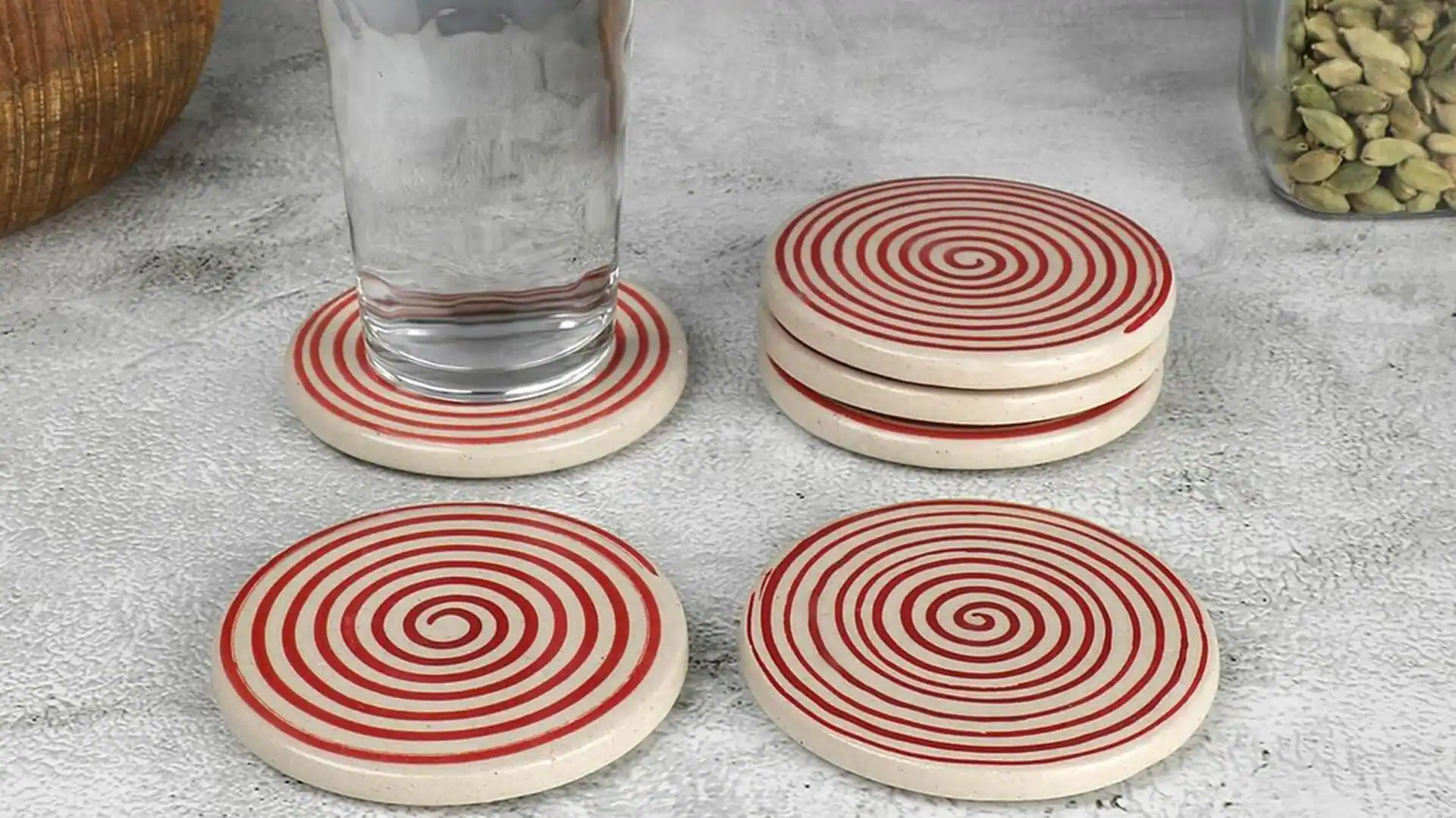 Hand-painted ceramic coasters: Why they are necessary for a fine dining experience