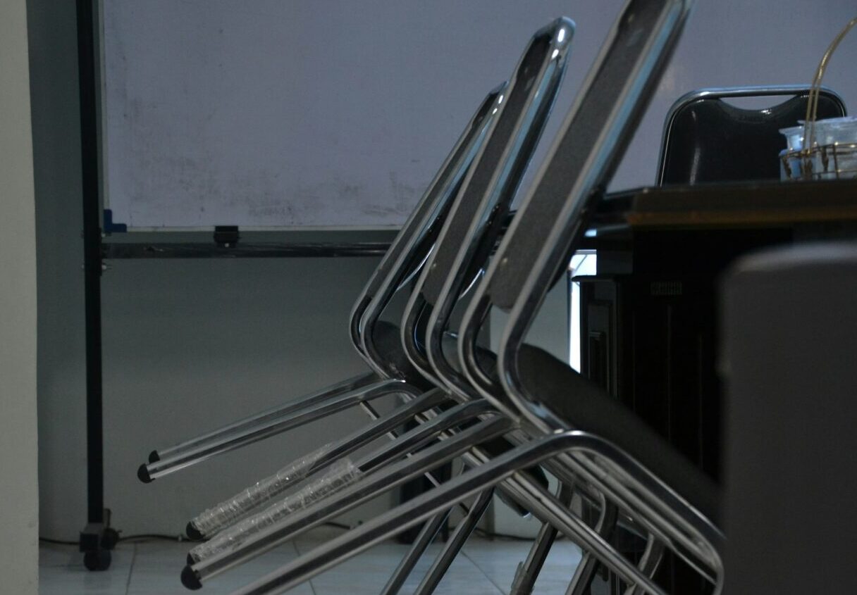 Teachers on nationwide strike as pressure grows about pay, staffing