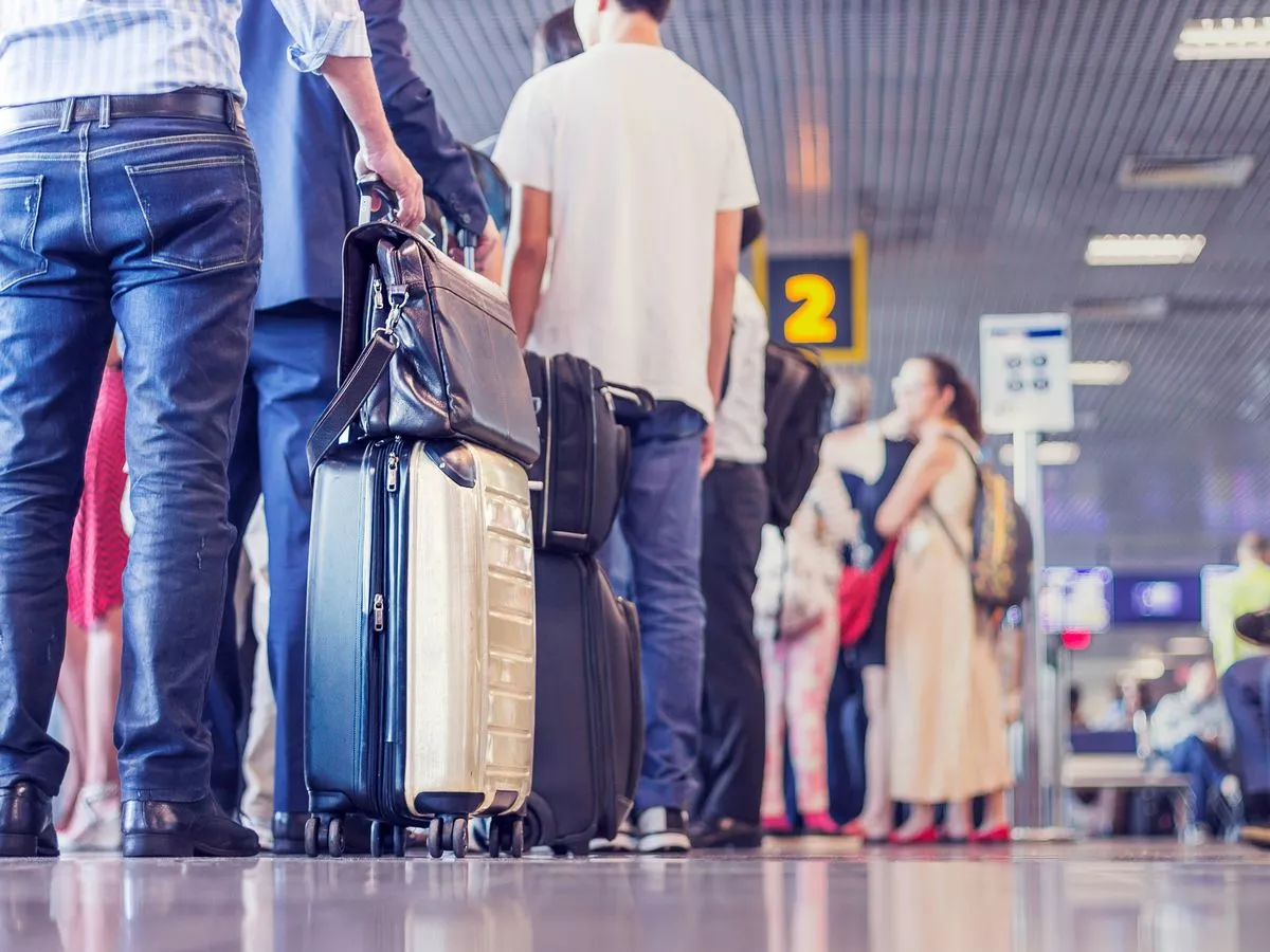 US airspace 'could shut down in days' and trigger worldwide travel chaos