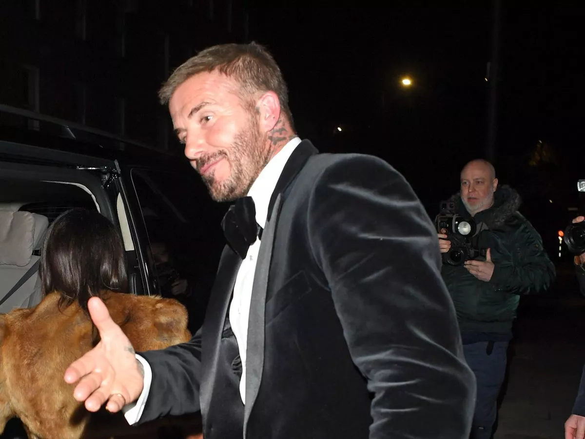 Sir David Beckham celebrates knighthood with Gordon Ramsay after family 'snub'