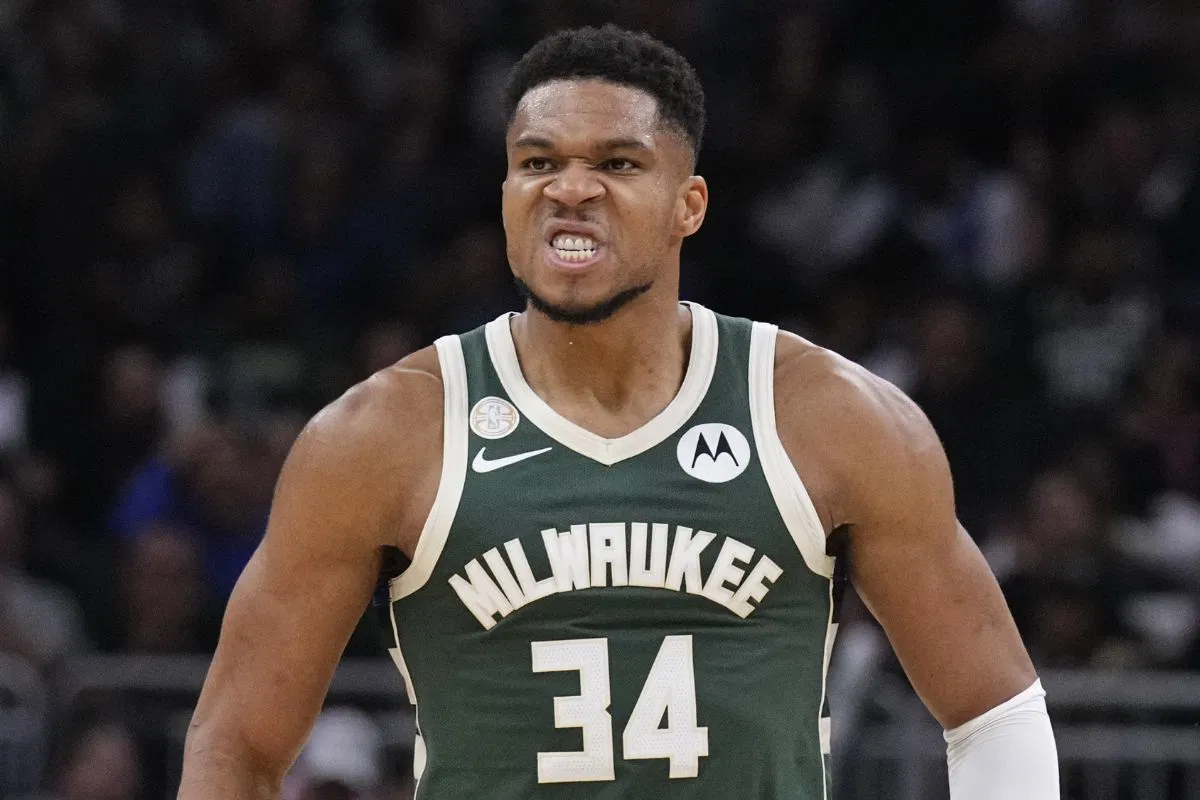 Is Giannis Antetokounmpo Playing Tonight? Bucks vs Raptors Injury Report, Where To Watch & More (Nov. 4)