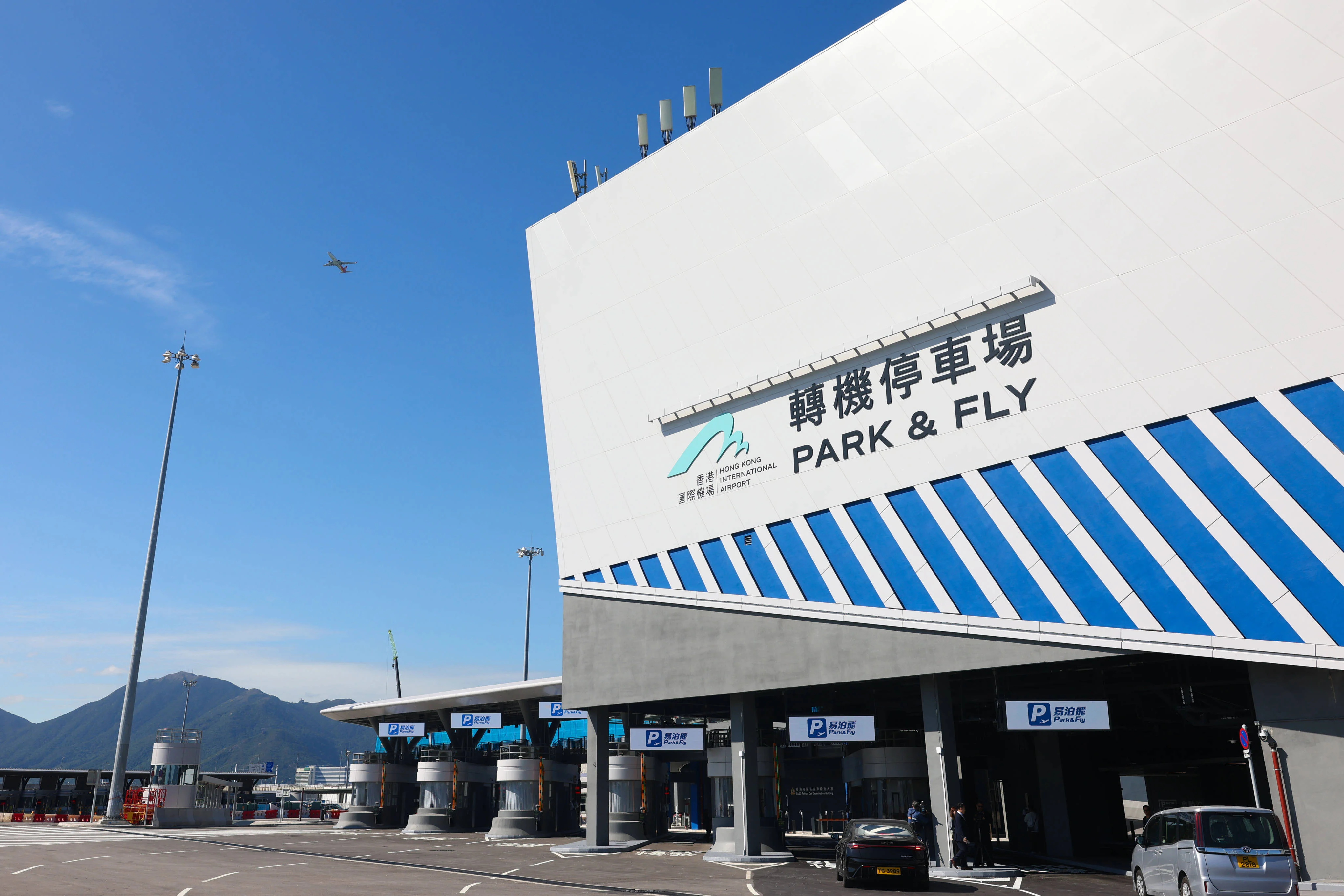 Hong Kong airport receives 400 mainland Chinese applications for ‘Park and Fly’