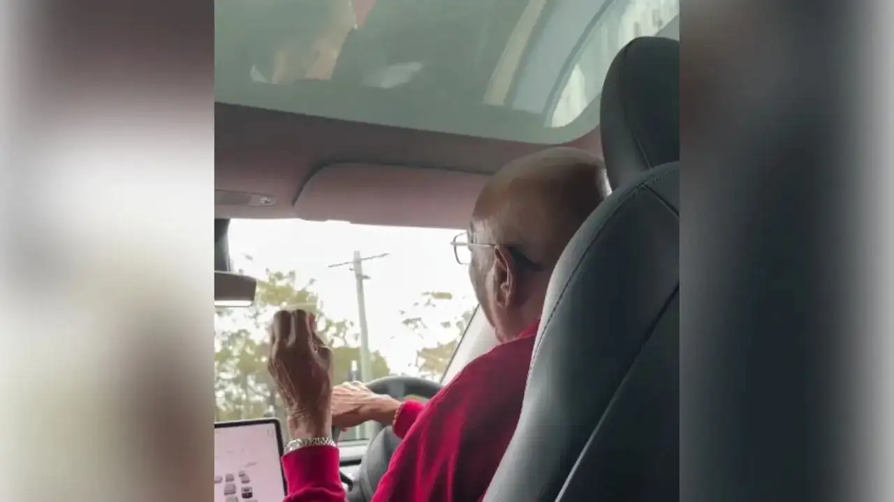 Man Books Uber, Finds 86-Year-Old Driver Is Millionaire Philanthropist With $175 Million Empire | VIDEO