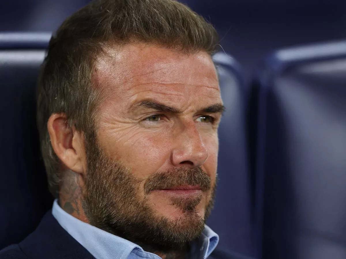 Sir David Beckham's telling comment on family as Brooklyn snubs knighthood honour