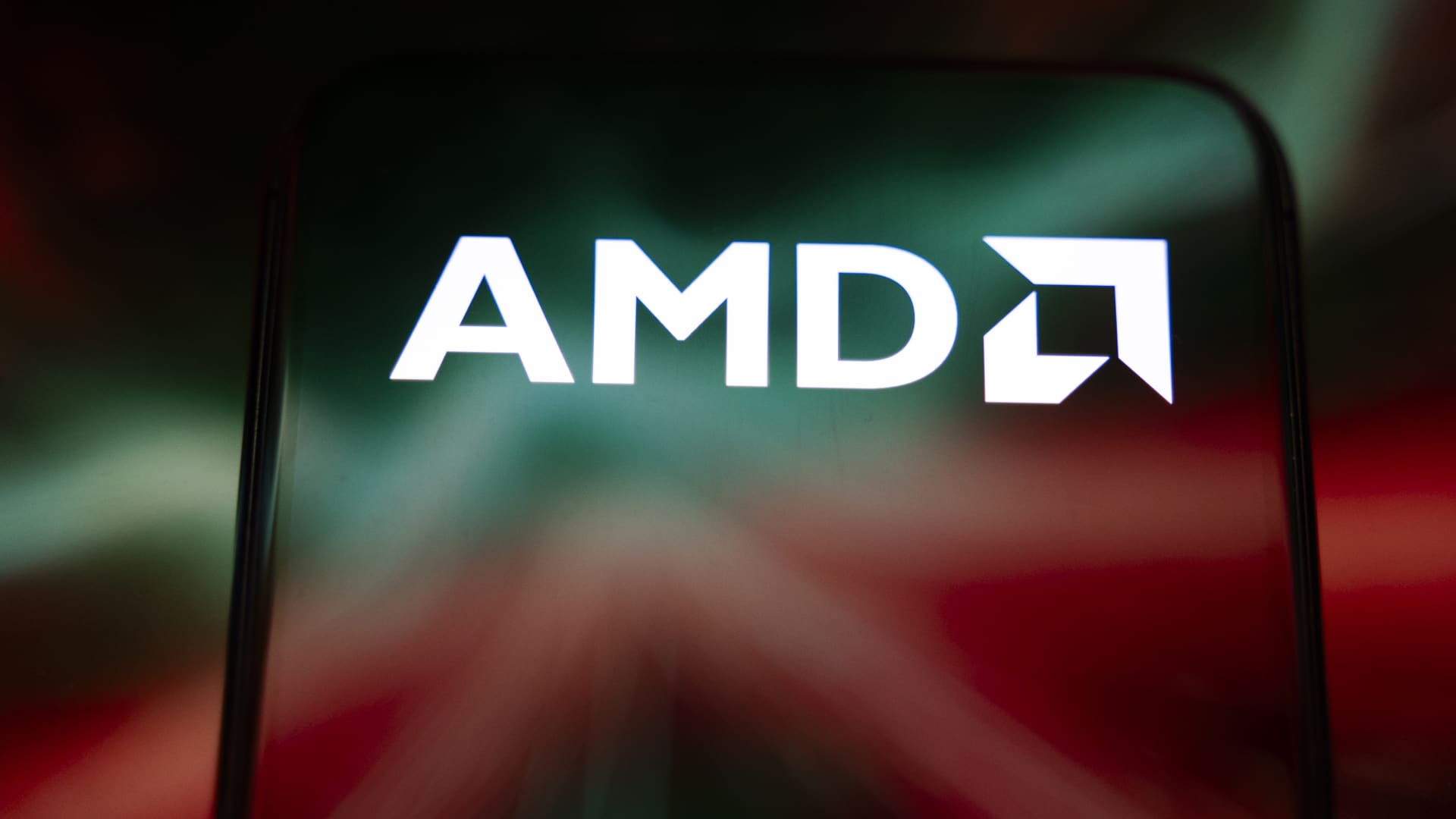 AMD delivered an earnings beat. Why the stock is falling
