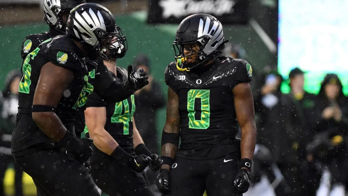 College football predictions for Texas Tech-BYU, Oregon-Iowa, more Week 11 picks