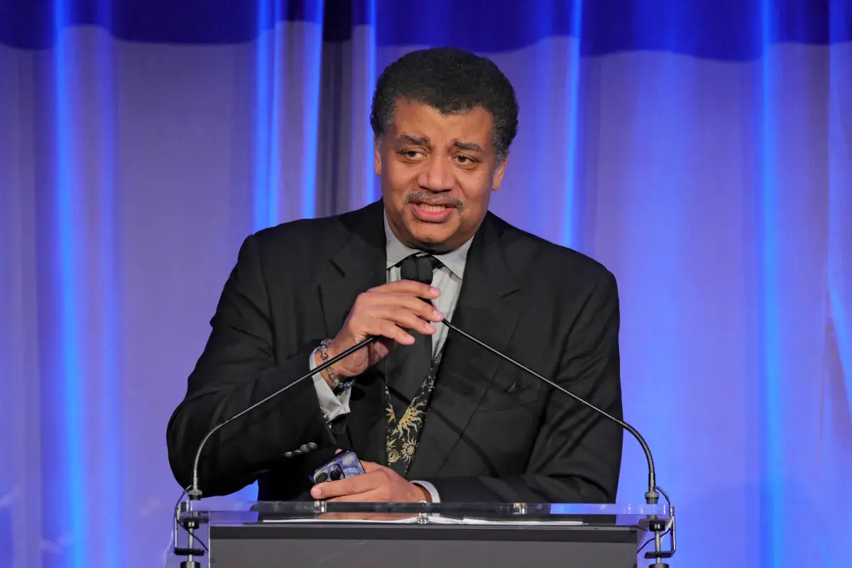 Fact Check: Did Neil Degrasse Tyson Say He Thinks the Earth Is Flat?
