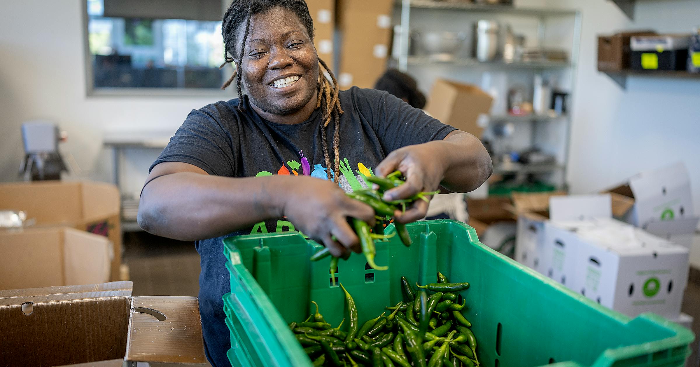 North Minneapolis nonprofit increases commitment to free delivered meal boxes
