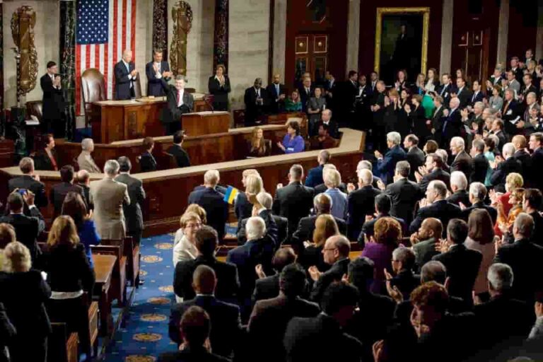 U.S. politician suspiciously sold this stock just days before 56% crash