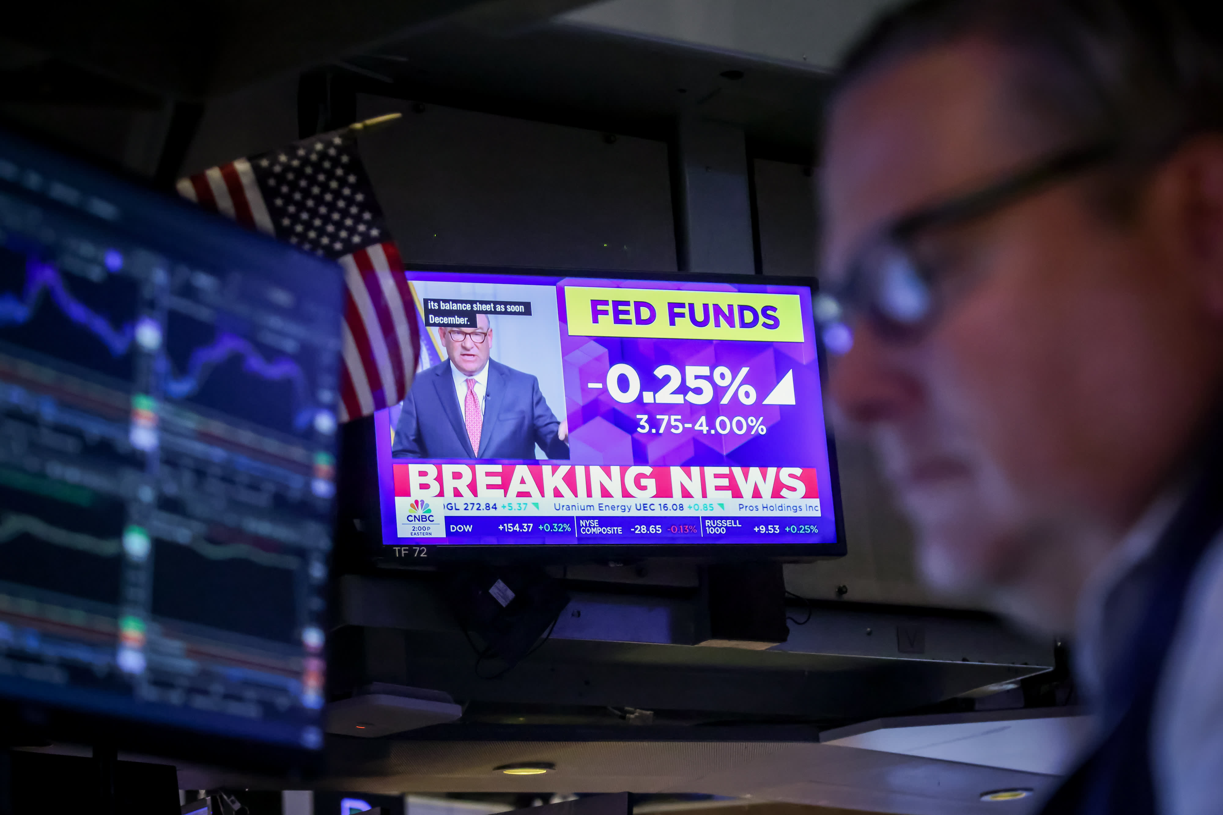 Week in review: The Fed lowered interest rates, 2 portfolio stocks hit milestones - CNBC