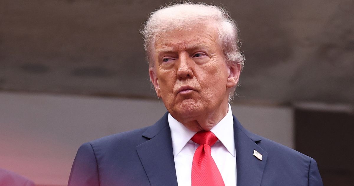 White House Doctor Tears Into Trump’s Health Claims