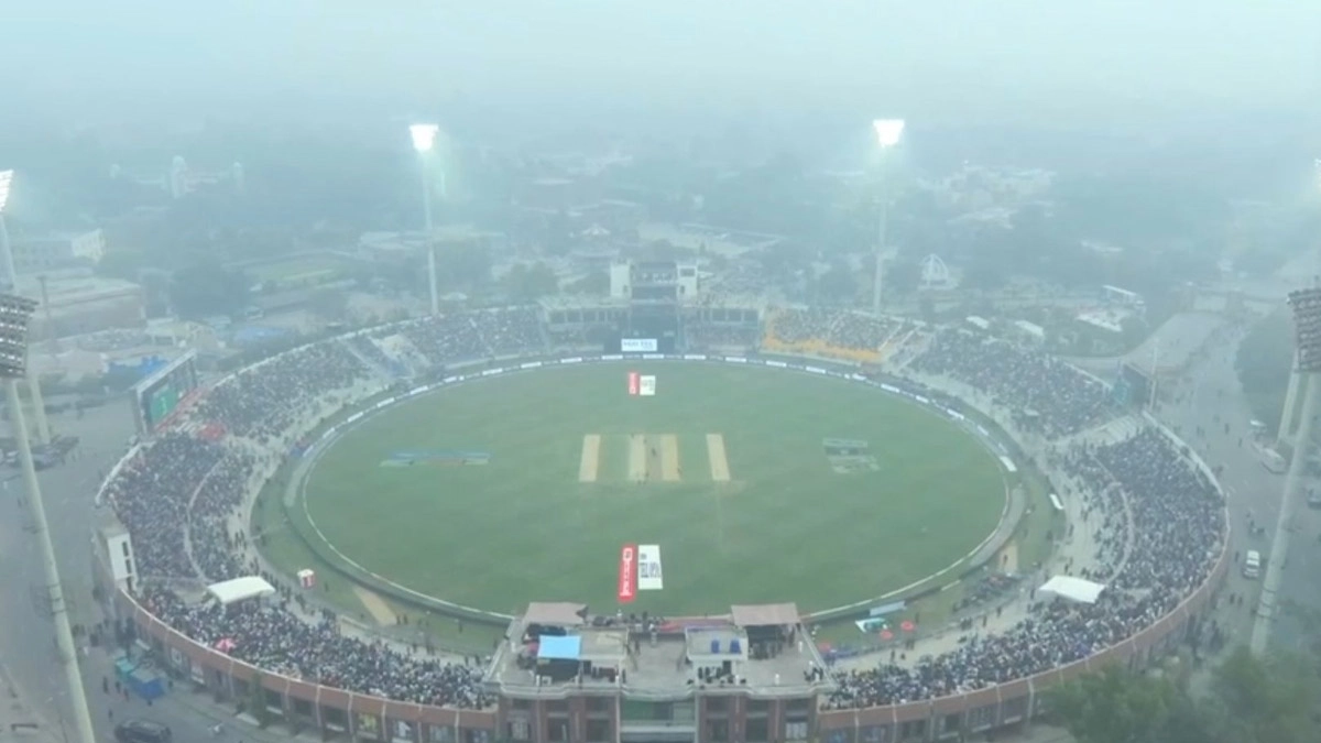 PAK vs SA 2nd ODI 2025, Faisalabad Weather, Rain Forecast and Pitch Report: Here’s How Weather Will Behave for Pakistan vs South Africa Cricket Match at Iqbal Stadium