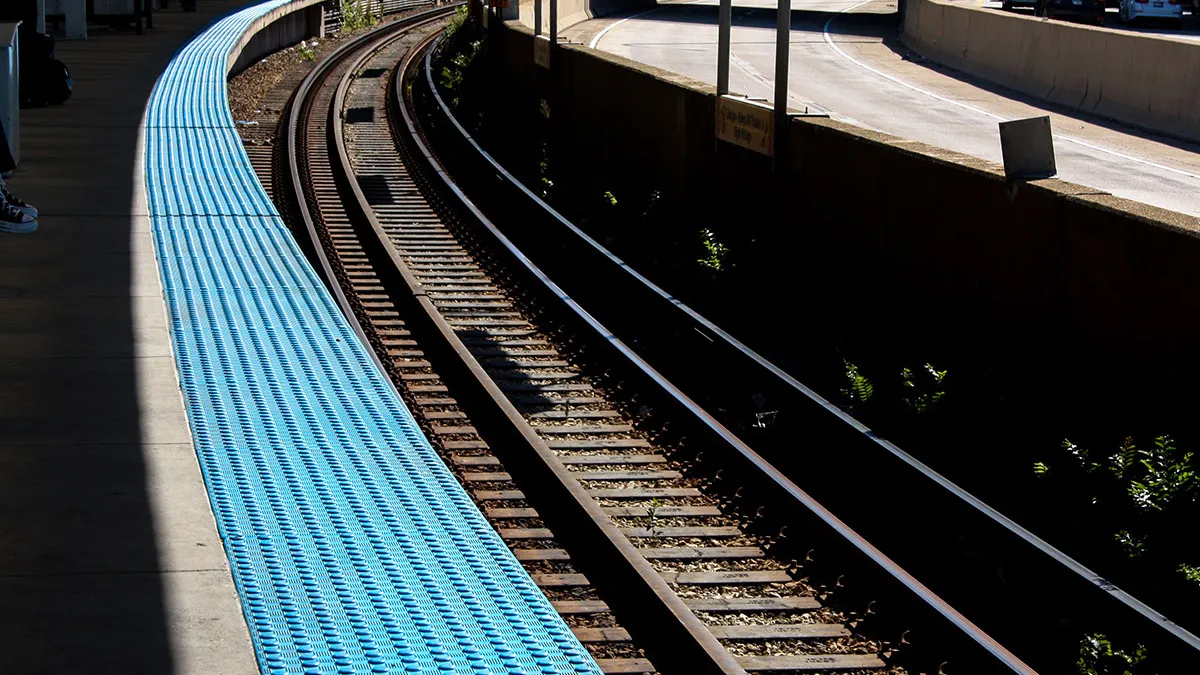 State lawmakers end 2025 with last-minute transit package