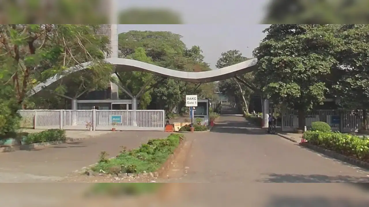 ED Tightens Noose in RCOM Bank Fraud Case, Attaches Rs 7,500 Crore Assets Including 132-Acre Land