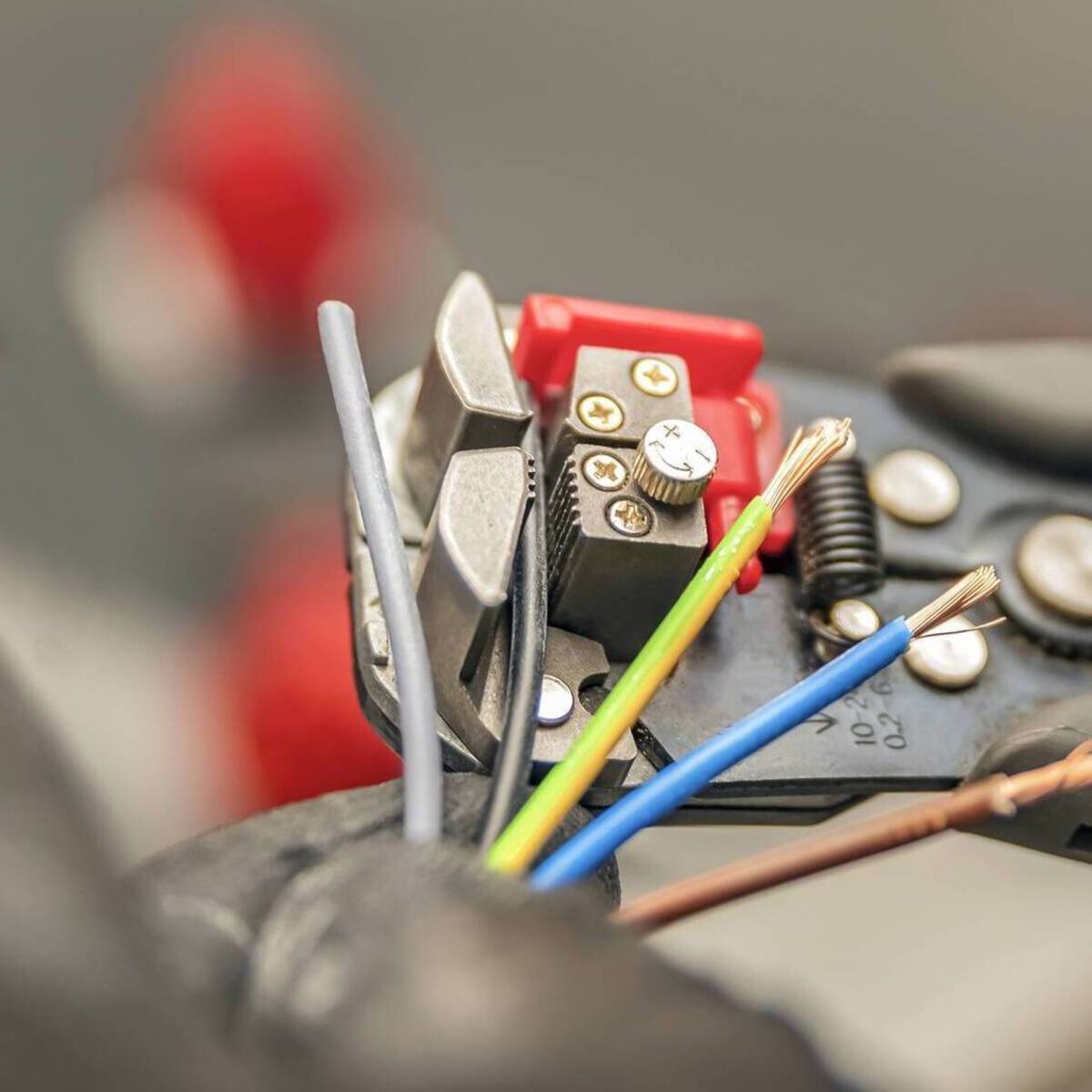 'Compromised' exam papers for apprentice electricians withdrawn