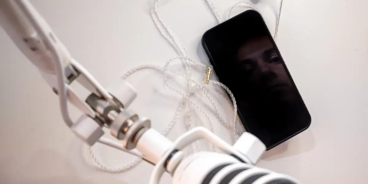 Military Social Media Influencers Pose Ethical Gray Area for Pentagon