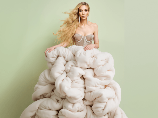 SLTV's The Simonetta Lein Show Returns for Season 7, Redefining Digital Celebrity Talk