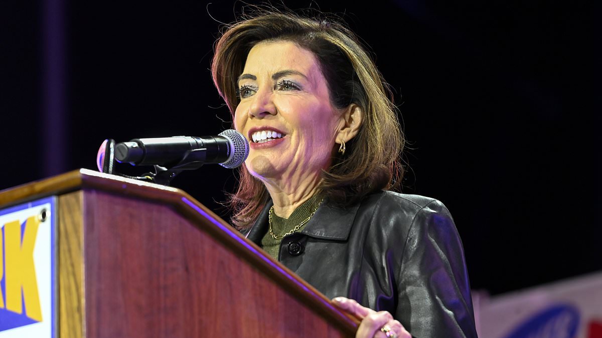 NY's Democrat governor infuriates rally crowd by pronouncing socialist NYC mayoral favorite's name wrong FOUR times