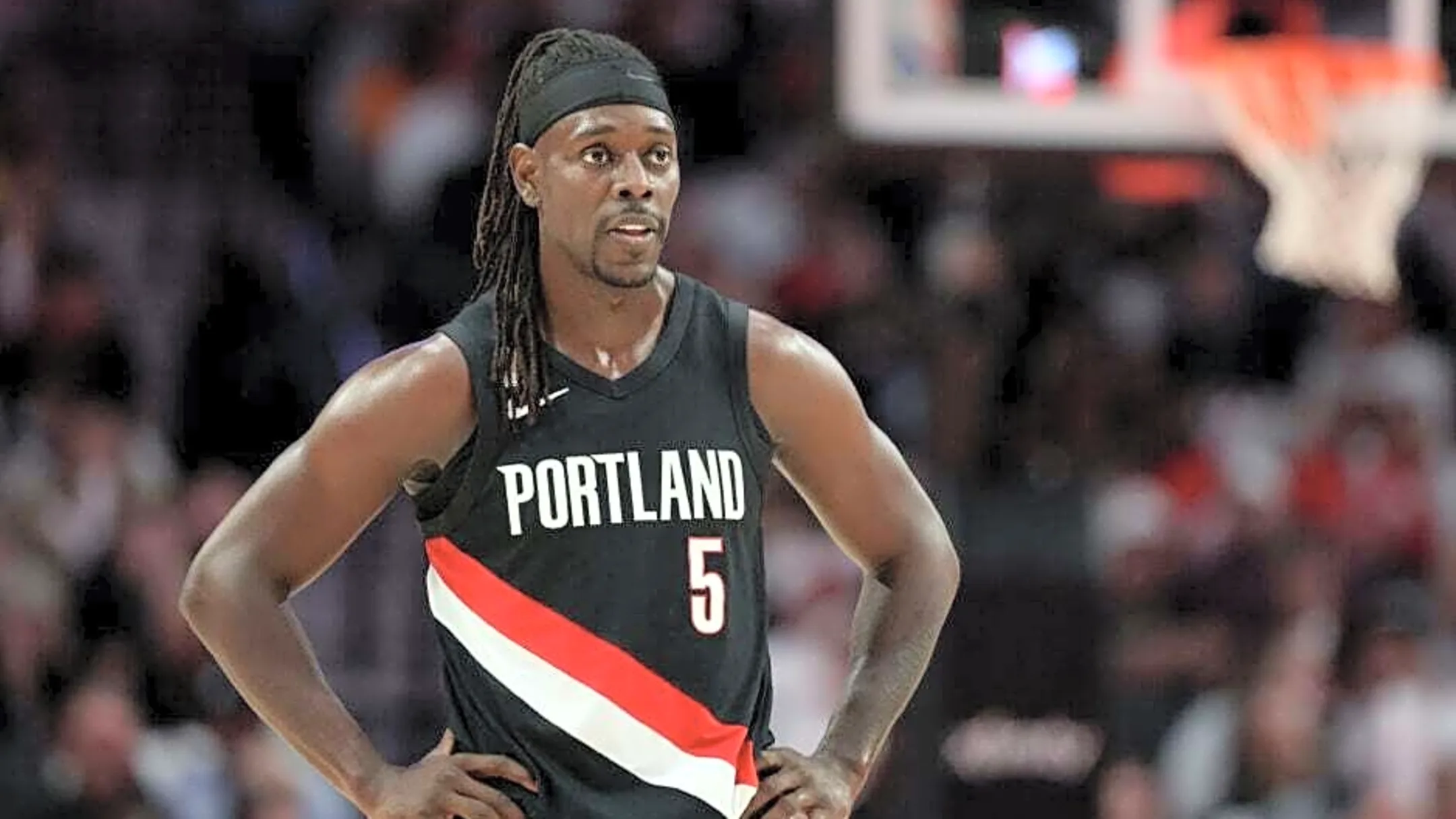 JJ Redick compares Jrue Holiday to Warriors star after ‘mucking the game up’ vs LA Lakers