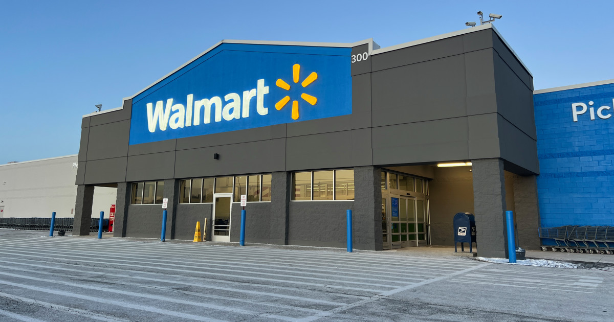 Walmart is selling $130 wireless earbuds for only $17