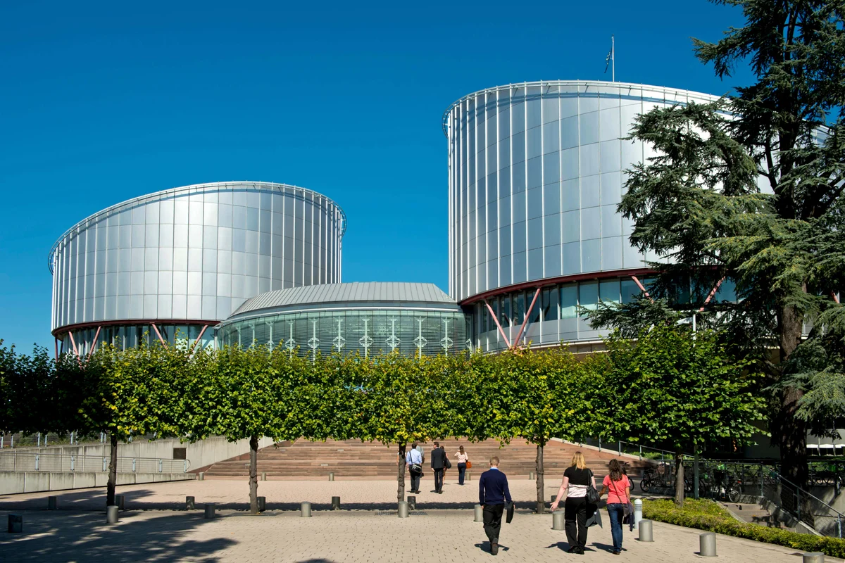 British public show more support for staying in ECHR than leaving, poll suggests