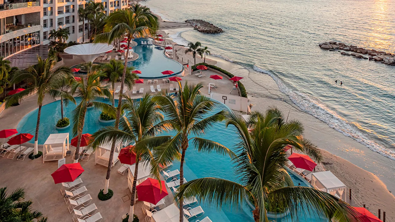 Fancy Yourself a Celebrity at This All-Inclusive Mexican Getaway