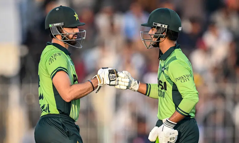 Pakistan set 270-run target against South Africa in second ODI