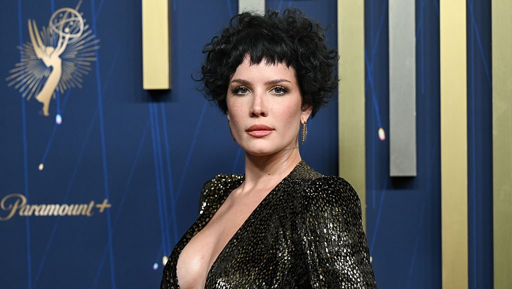 Halsey claps back at fan who told her to ‘stop talking and play’: ‘I’ll whoop your ass’