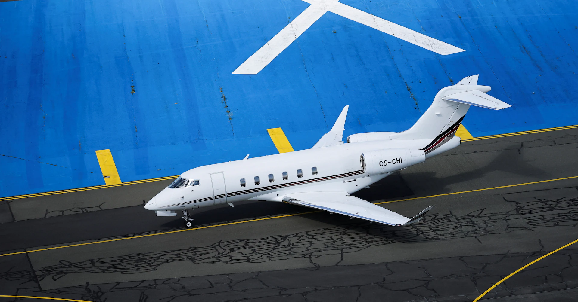 Bombardier quarterly revenues rise 11% on increased services, deliveries