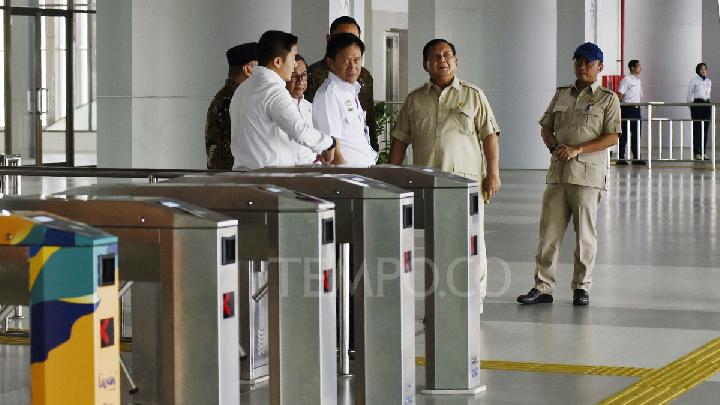 Prabowo Cites Former South Korean President Park Chung-hee as His Idol