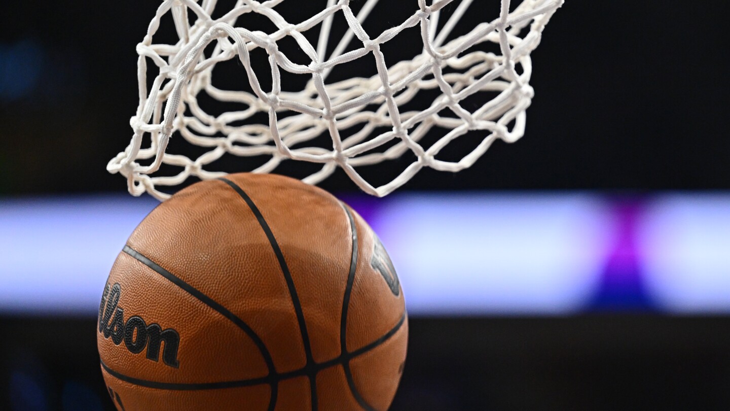 How to watch South Dakota vs No. 23 Creighton: