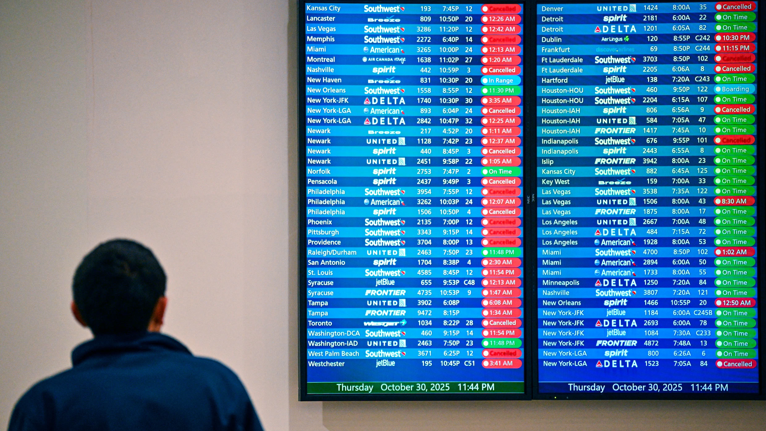 Flight delays could help end the shutdown