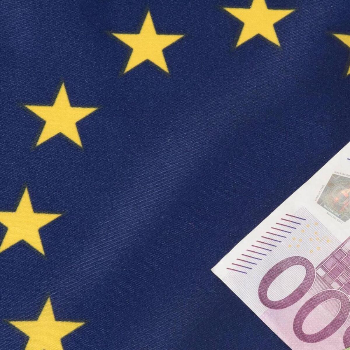 Eurozone manufacturing remains sluggish, says latest PMI