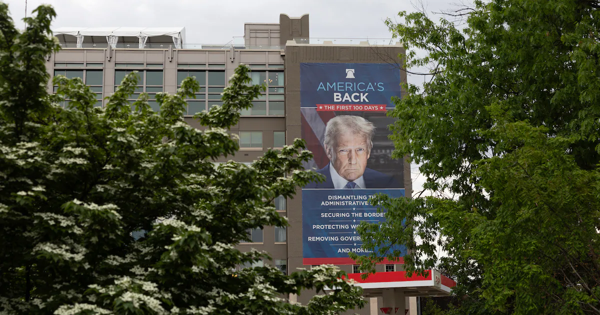 Staff of right-wing Heritage Foundation in open revolt over leader’s defense of Tucker Carlson