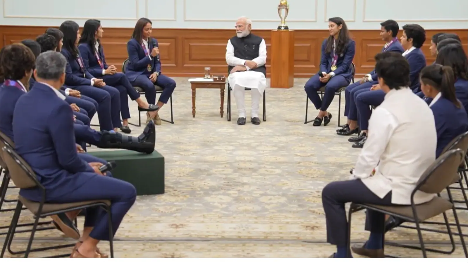 PM Modi Meets India’s Women’s World Cup Champions, Says ‘Cricket Not Just a Game’