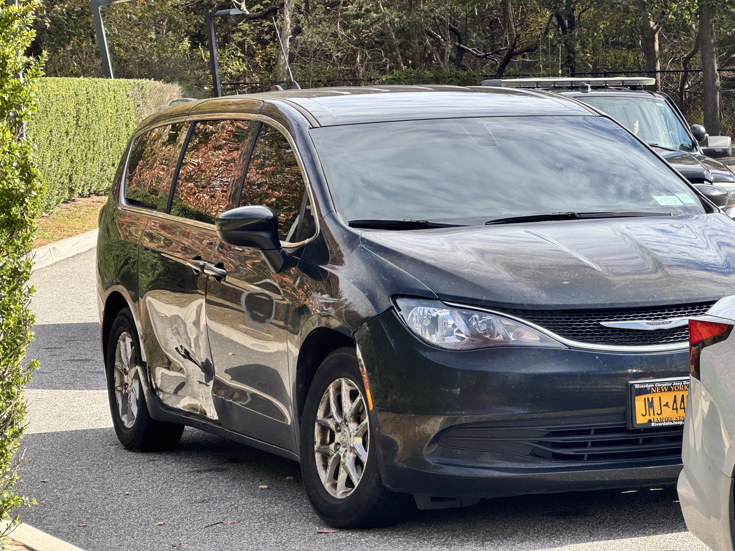 Dozens of ICE Agents Sweep Through Hampton Bays and Westhampton Beach Wednesday, Filling Paddy Wagons With Undocumented Immigrants