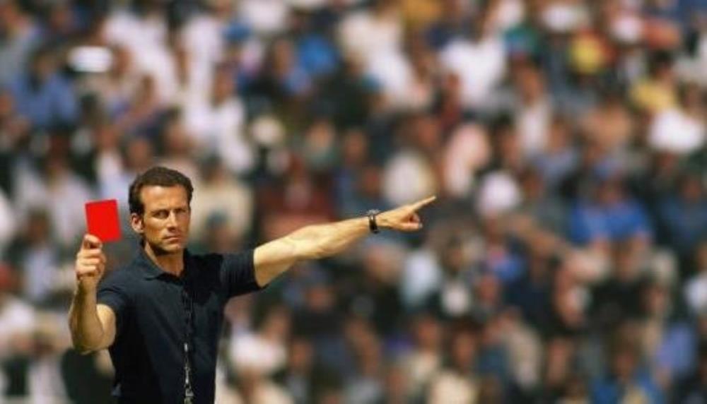 FM26 launches straight into a relegation battle as Steam reviews plummet to Mostly Negative