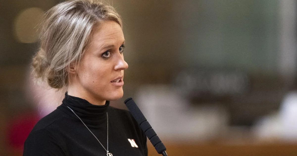 Julie Slama suspends Nebraska state treasurer campaign