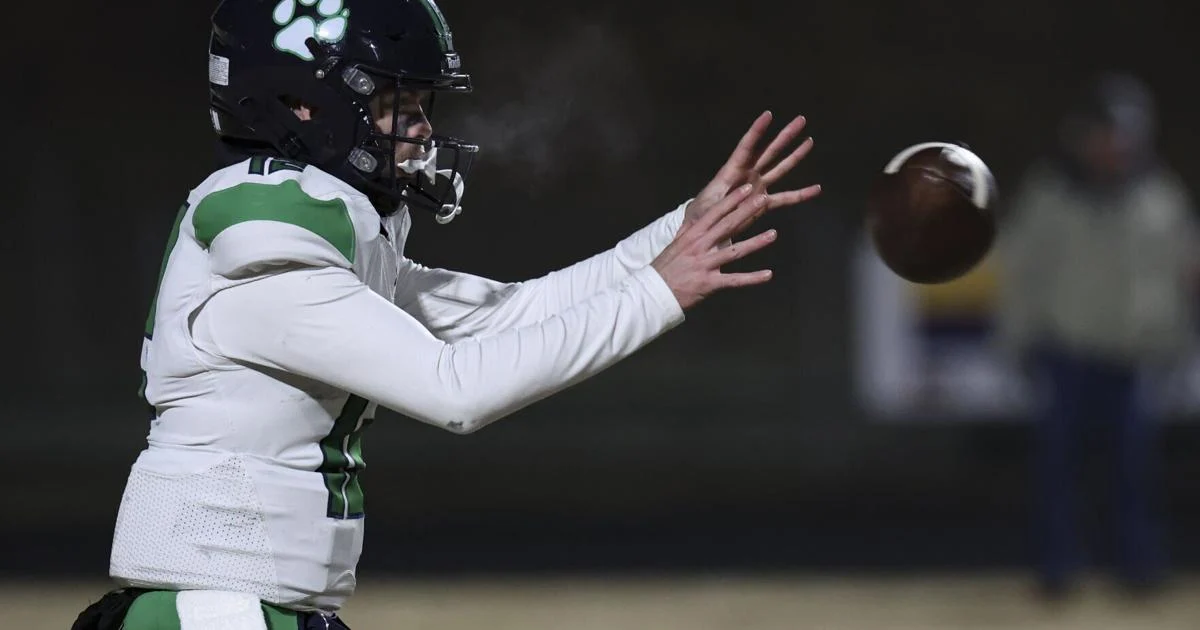A guide to the 2025 Class AA football quarterfinals