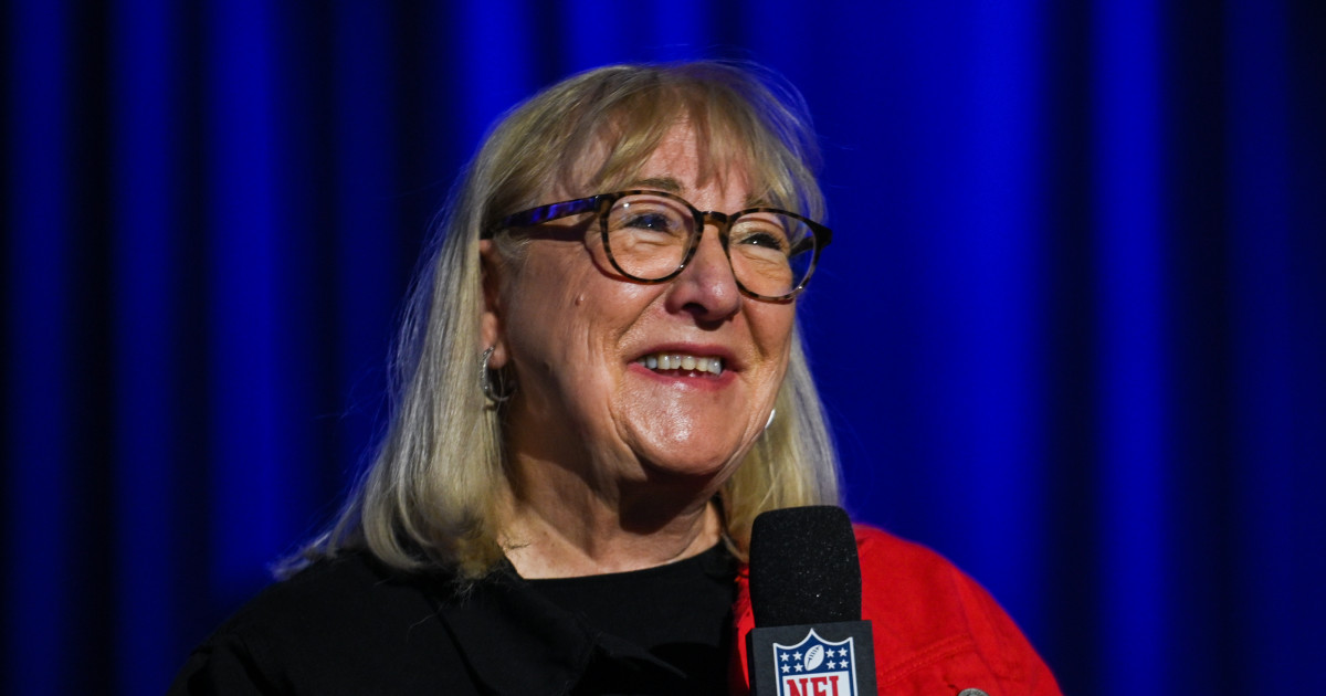 Donna Kelce Reveals She Was a Pilot Before Motherhood