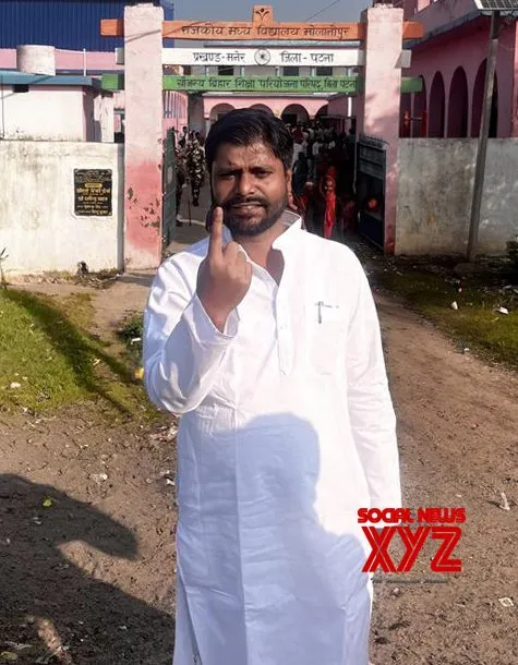 CPI(ML)(L) MLA Sandeep Saurav casts vote in Paliganj #Gallery